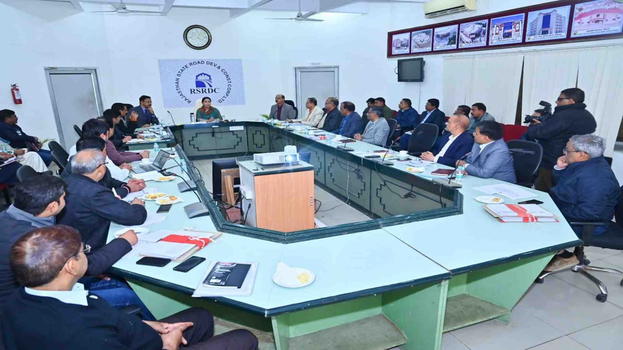 Deputy Chief Minister Diya Kumari held a review meeting in RSRDCC office