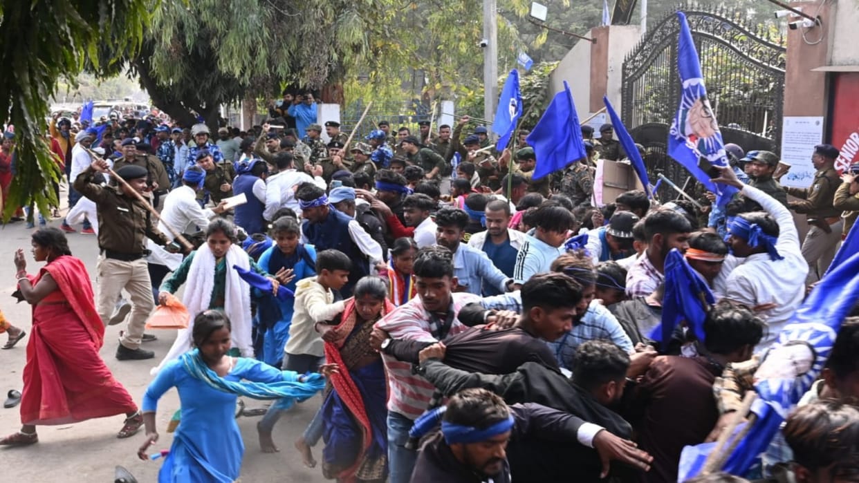 Bhim Army takes out protest march in Gaya; Police lathicharged when they tried to enter SSP office