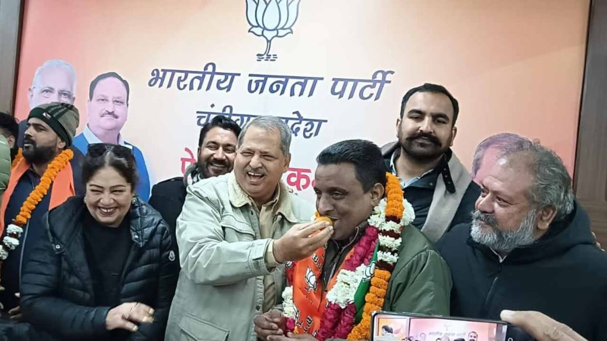 AAP councilor joins BJP in Chandigarh