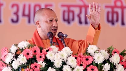 CM Yogi laid the foundation stone of Lok Sabha elections with the foundation stone inauguration in Bareilly