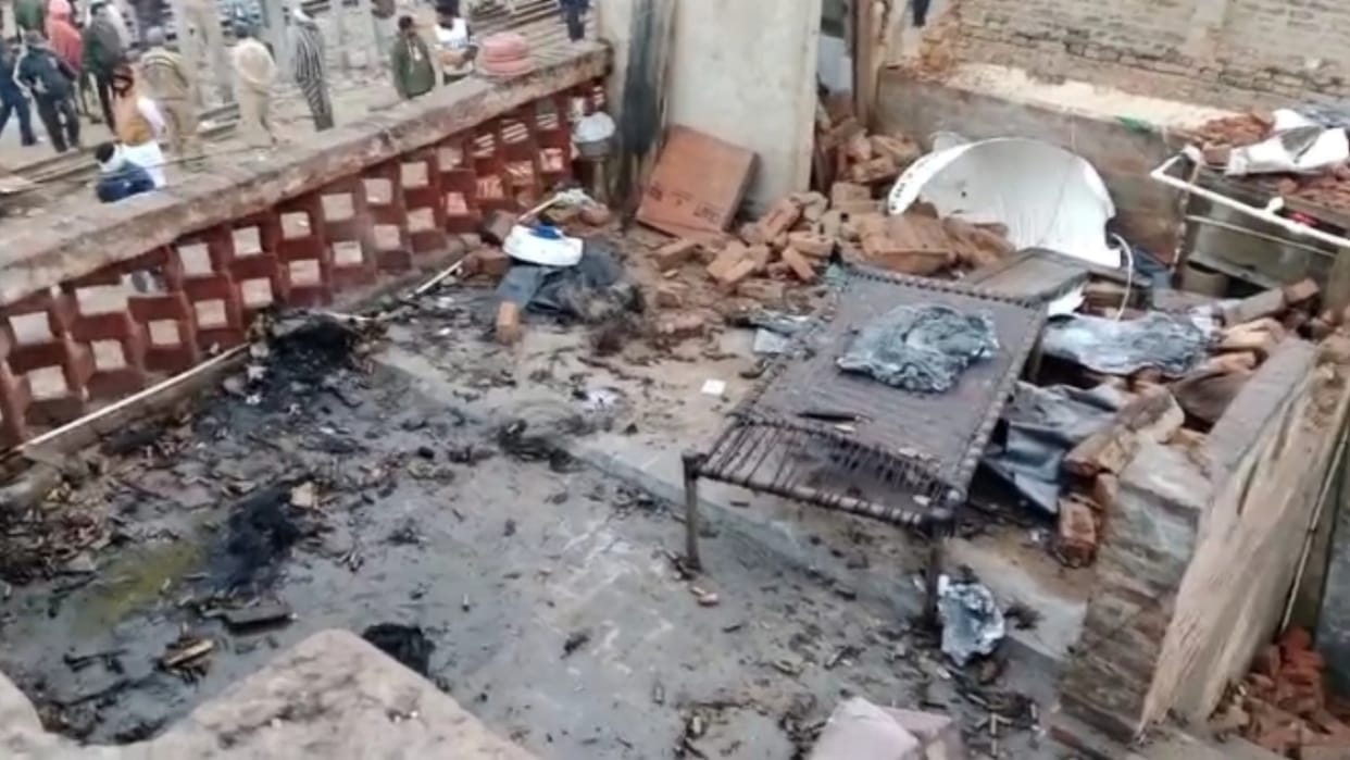 Accident in firecracker factory in Dabwali of Sirsa, three serious