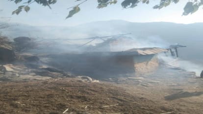 Eight room two storey house of four brothers in Jagar village turned into ashes  house burnt mandi, mandi news