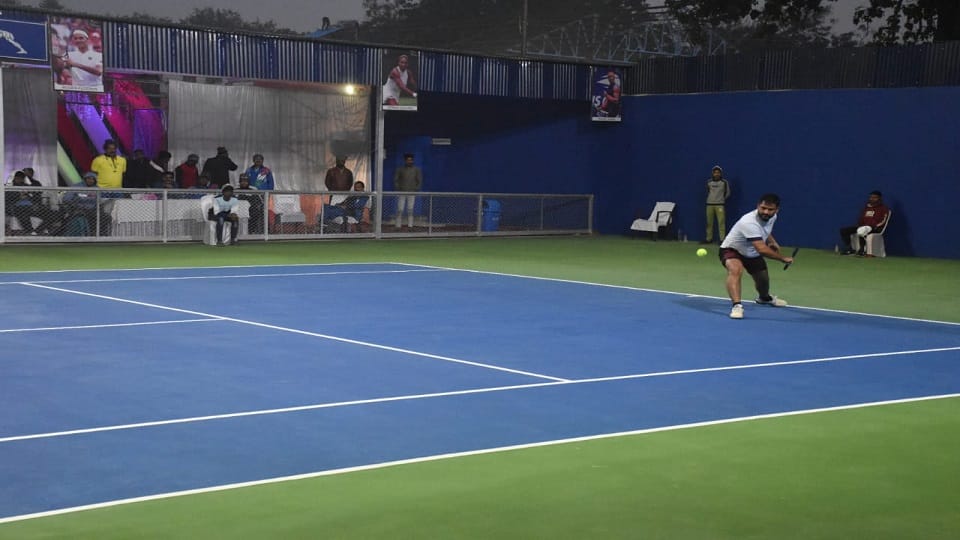 Inter Company Lawn Tennis Competition 2024 begins in Bhatgaon will conclude on January 13 in Surajpur