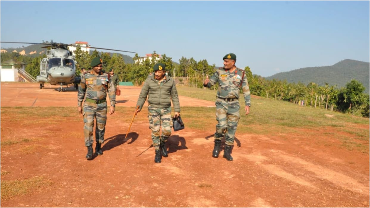 Manipur: DG of Assam Rifles reaches Moreh, fierce firing in Kuki-Meitei