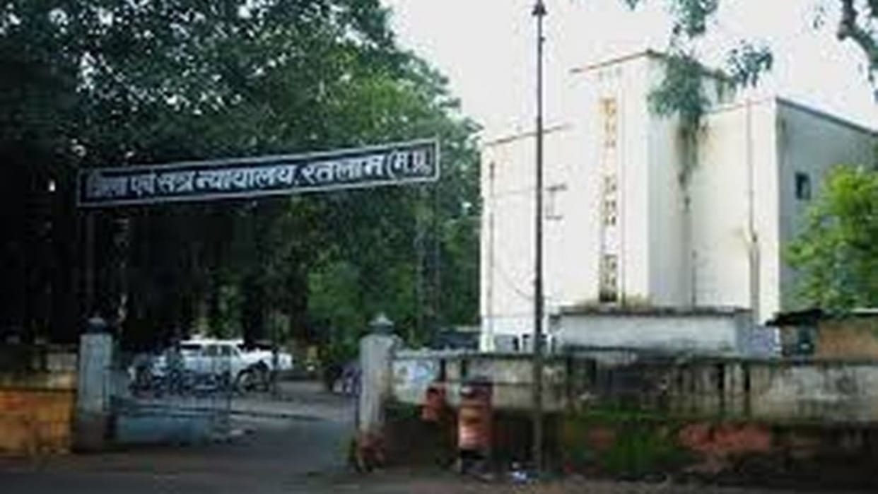 MP News Woman judge found envelope containing poison packet in Ratlam