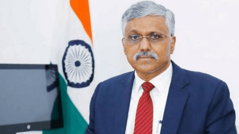 Defense Secretary Giridhar Armane inaugurated Abhigyan auditorium in Ghaziabad