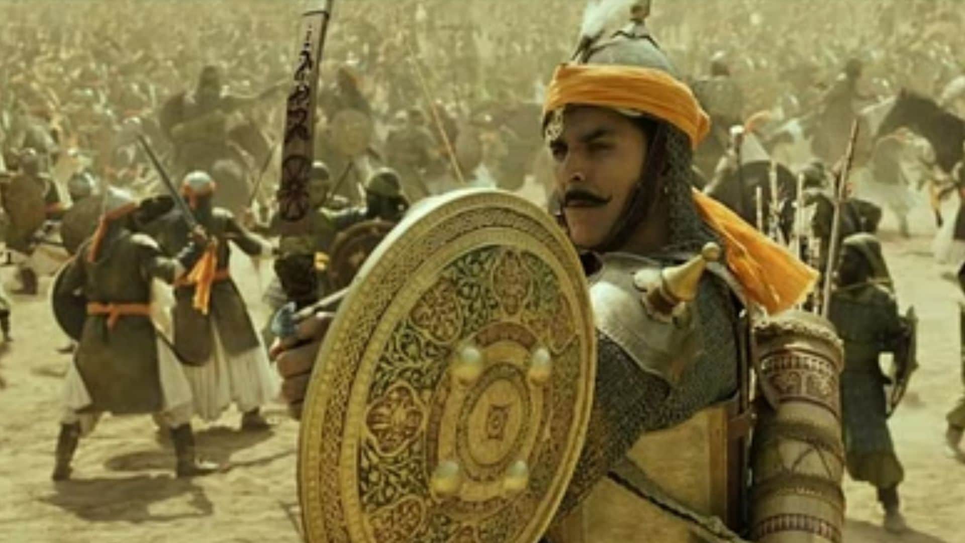 Chandraprakash Dwivedi said Aditya ignored his suggestions Akshay Kumar had tears after Samrat Prithviraj flo
