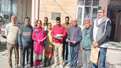 Sirmour News: एसडीएम, विधायक और परिजनों के खिलाफ जातीय टिप्पणी पर आक्रोश Outrage over caste remarks against SDM, MLA and family members