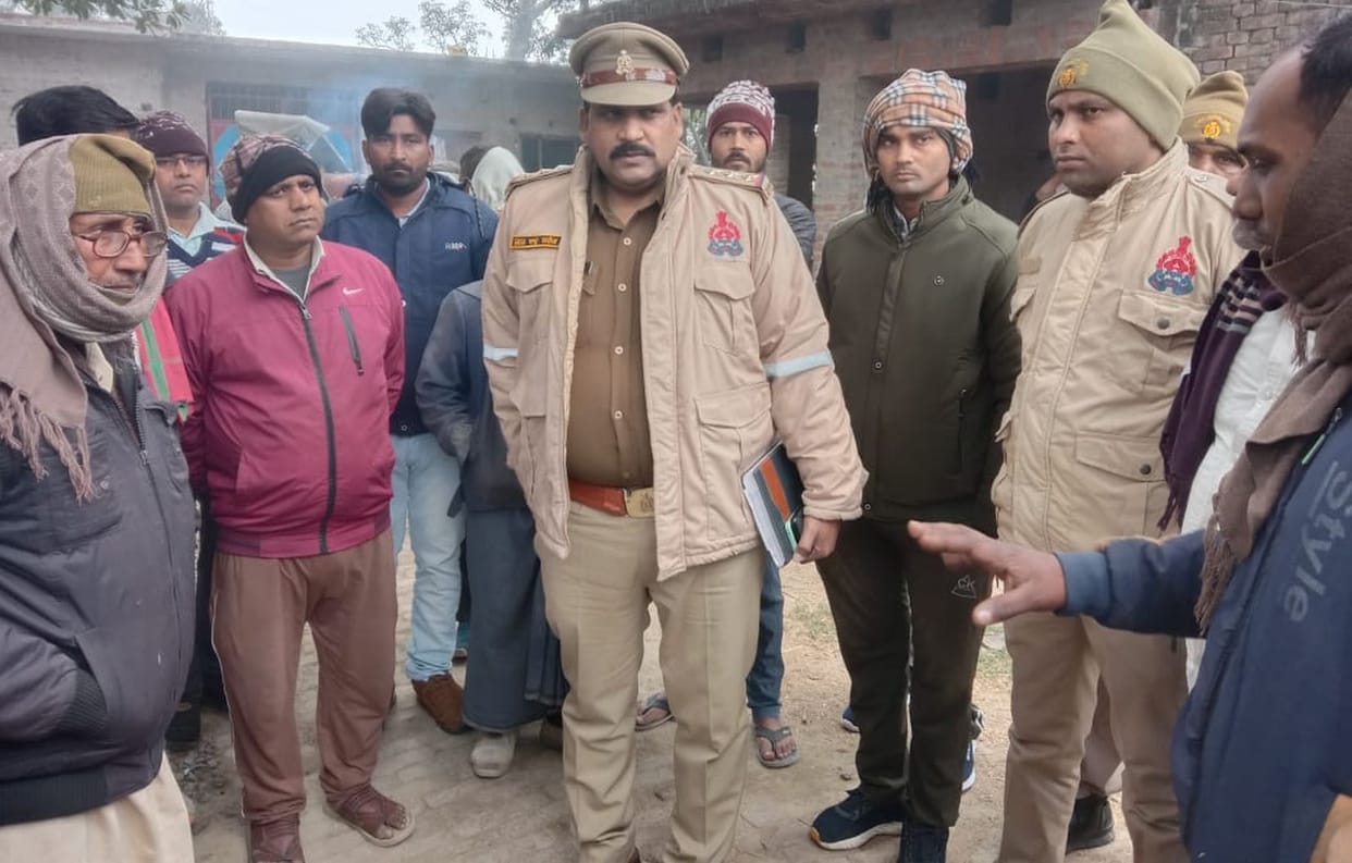 Ayodhya News: Bull trampled old woman to death, despite information from villagers, officials did not take cog
