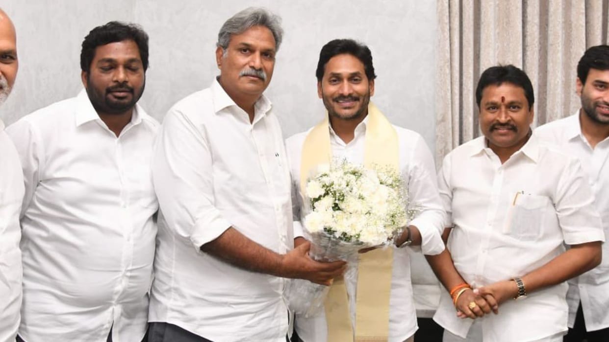 Andhra Pradesh Polls MP Kesineni Srinivas resigns from TDP, Parliament, Meets YSRCP chief Jagan Mohan Reddy