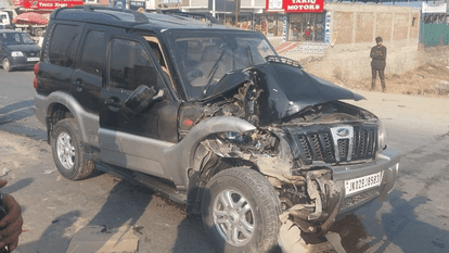PDP chief Mehbooba Mufti car crashes in Jammu and Kashmir