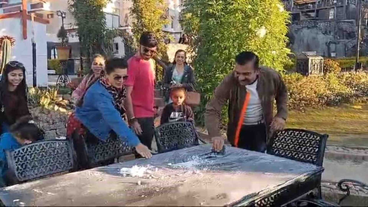 Rajasthan Weather: Mercury reaches minus 3 degrees in hill station Mount Abu
