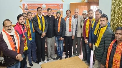 Laxmanrao Inamdar remembered on the foundation day of Sahakar Bharati