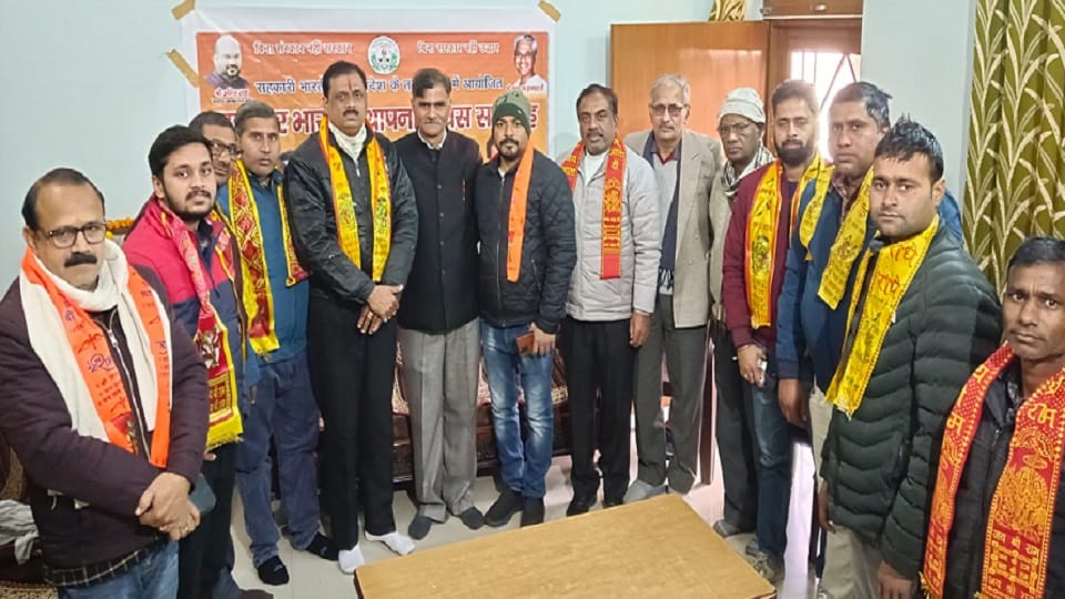 Laxmanrao Inamdar remembered on the foundation day of Sahakar Bharati