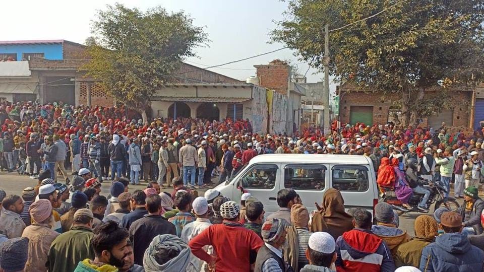 Amroha: Mother dies in hospital after three children, six die due to suffocation