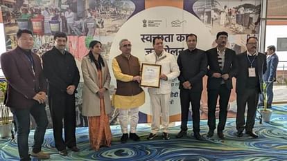 Swachh Survekshan 2023-24 Uttarakhand Dehradun President Droupadi Murmu honoured