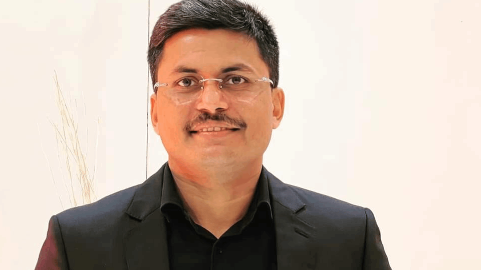 The institution closed after the departure of the immediate collector of Balrampur Ramanujganj, Avnish Sharan.