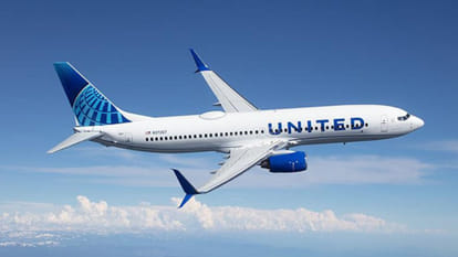 United Airlines plane makes emergency landing at Tampa airport after open door alert