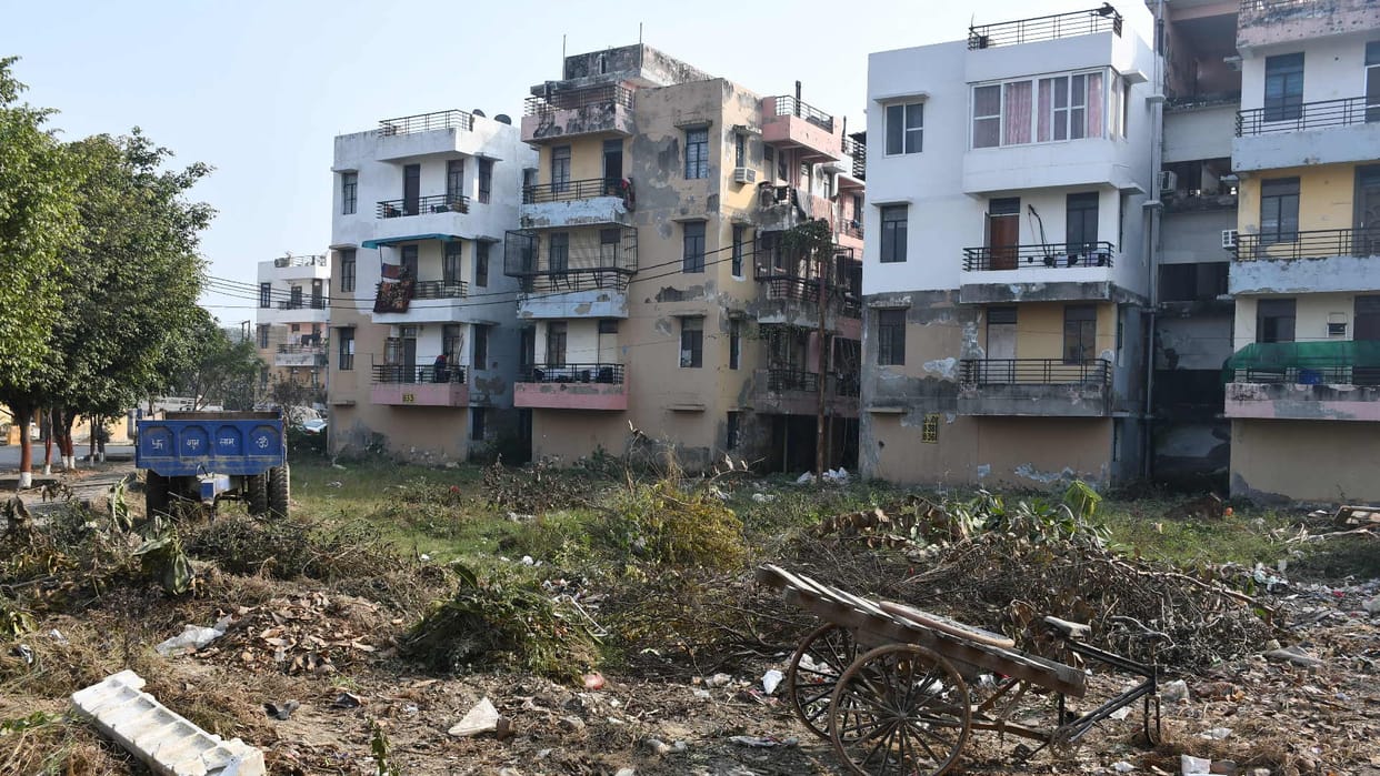 12 colonies stuck in trap of GDA Municipal Corporation Gorakhpur