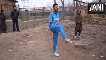 full story of jammu kashmir para cricketer Amir Hussain Lone belongs to anantnag