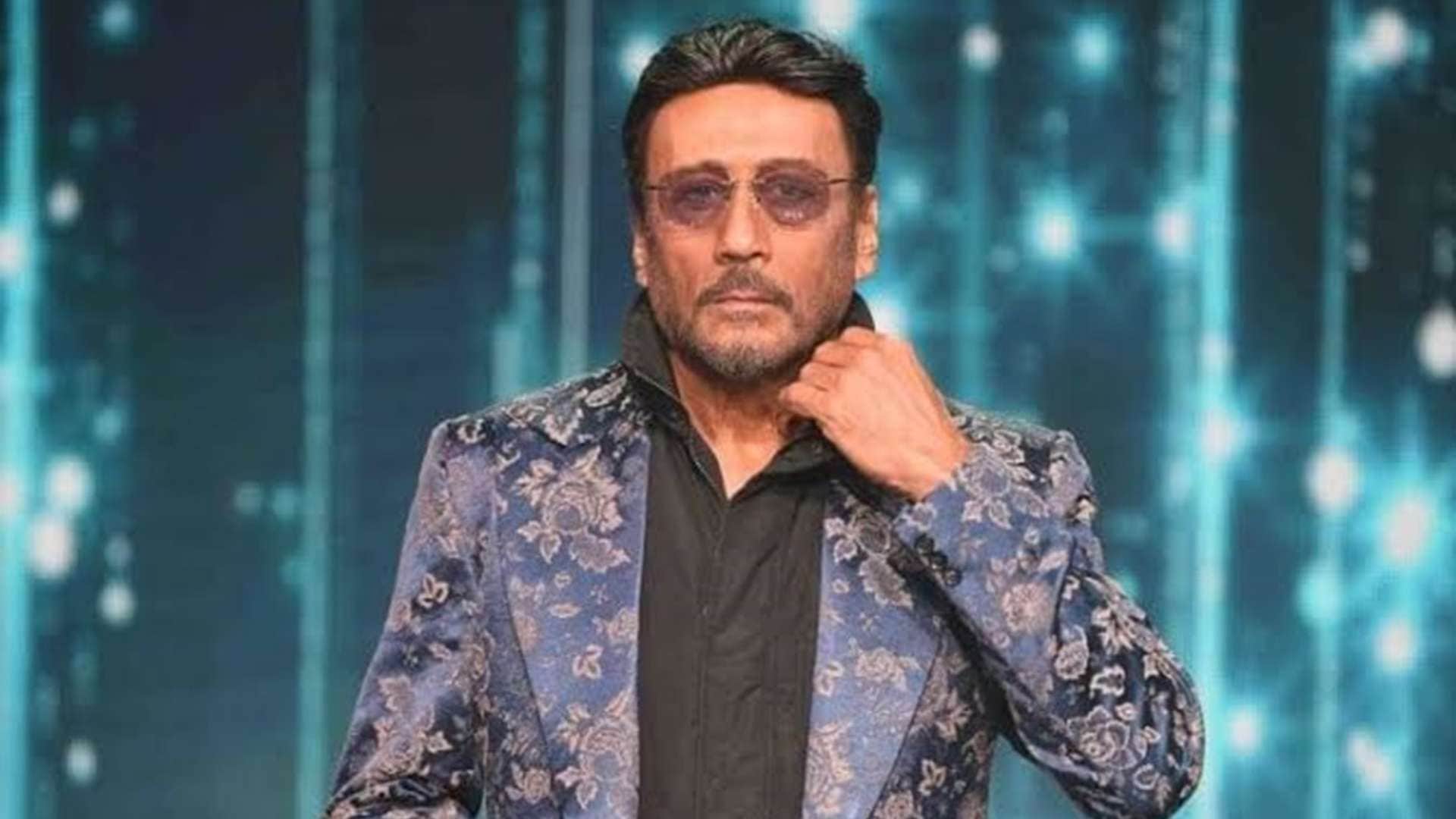 Ayodhya Ram Mandir Akshay Kumar Arun Govil Pankaj Tripathi Anupam Kher and these stars are excited to visit