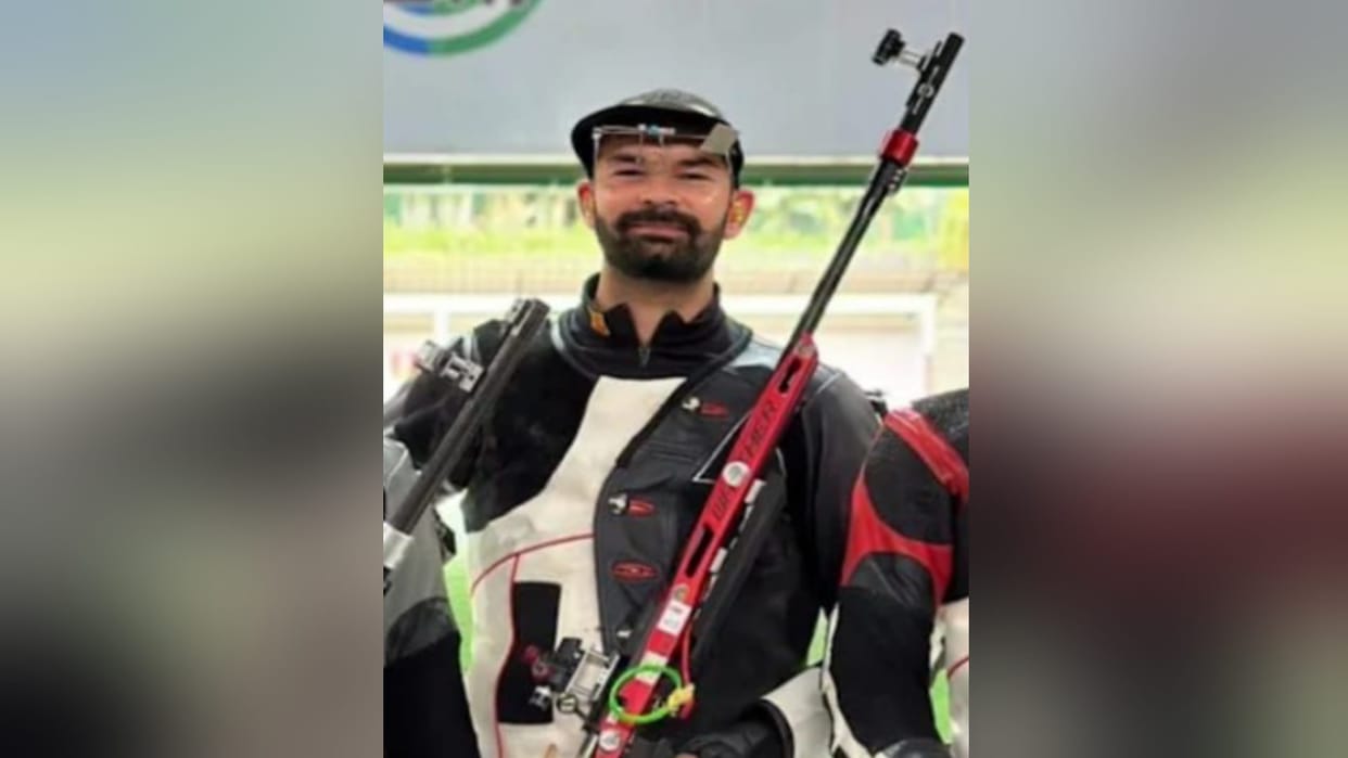 Shooter Akhil Sheoran has won gold medal at Asian Shooting Championships in Jakarta