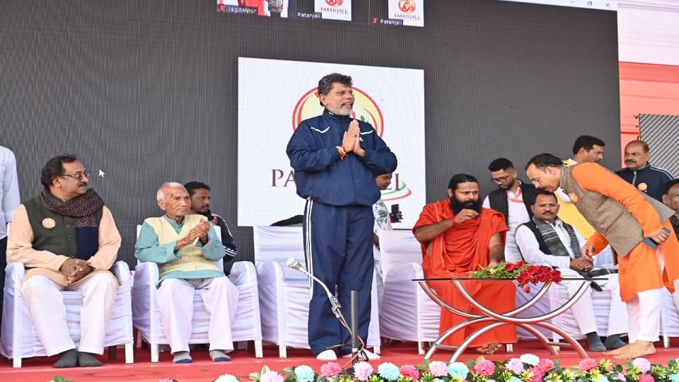 BJP State President participated in Youth Day program in Jagdalpur