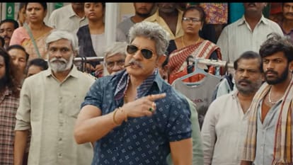 Guntur Kaaram Review in Hindi Mahesh Babu Sreeleela Jagapathi Babu Film Directed by Trivikram Srinivas
