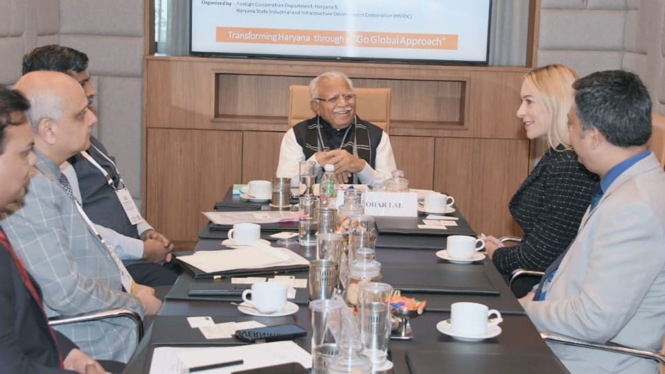 Microsoft company will work on AI with Haryana government, CM met company in Vibrant Gujarat Summit