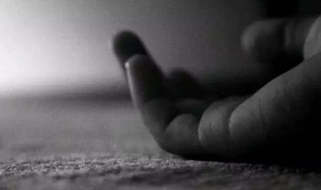 Elderly couple son died, last rites performed with donations