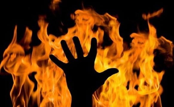 Case of burning woman to death, court's decision came after seven years, life imprisonment to sister-in-law