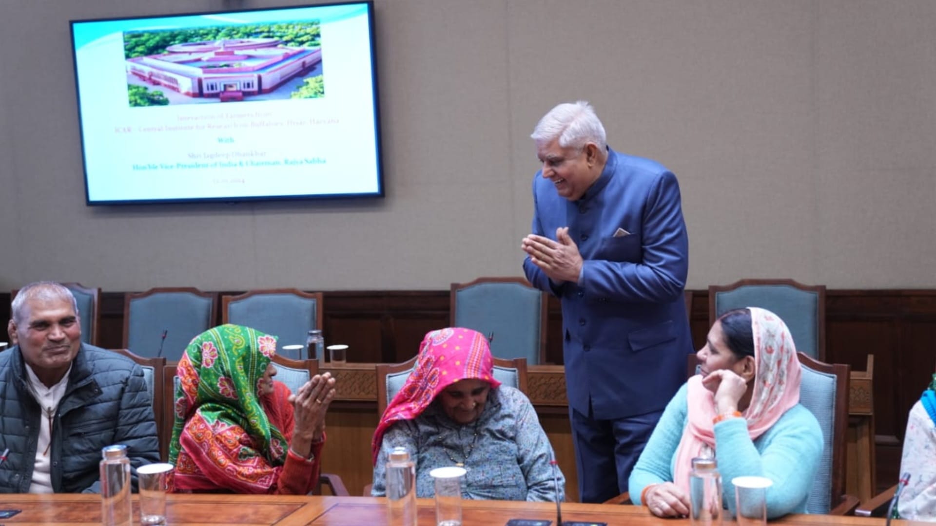 Haryana: Farmers of Hisar visited Parliament House