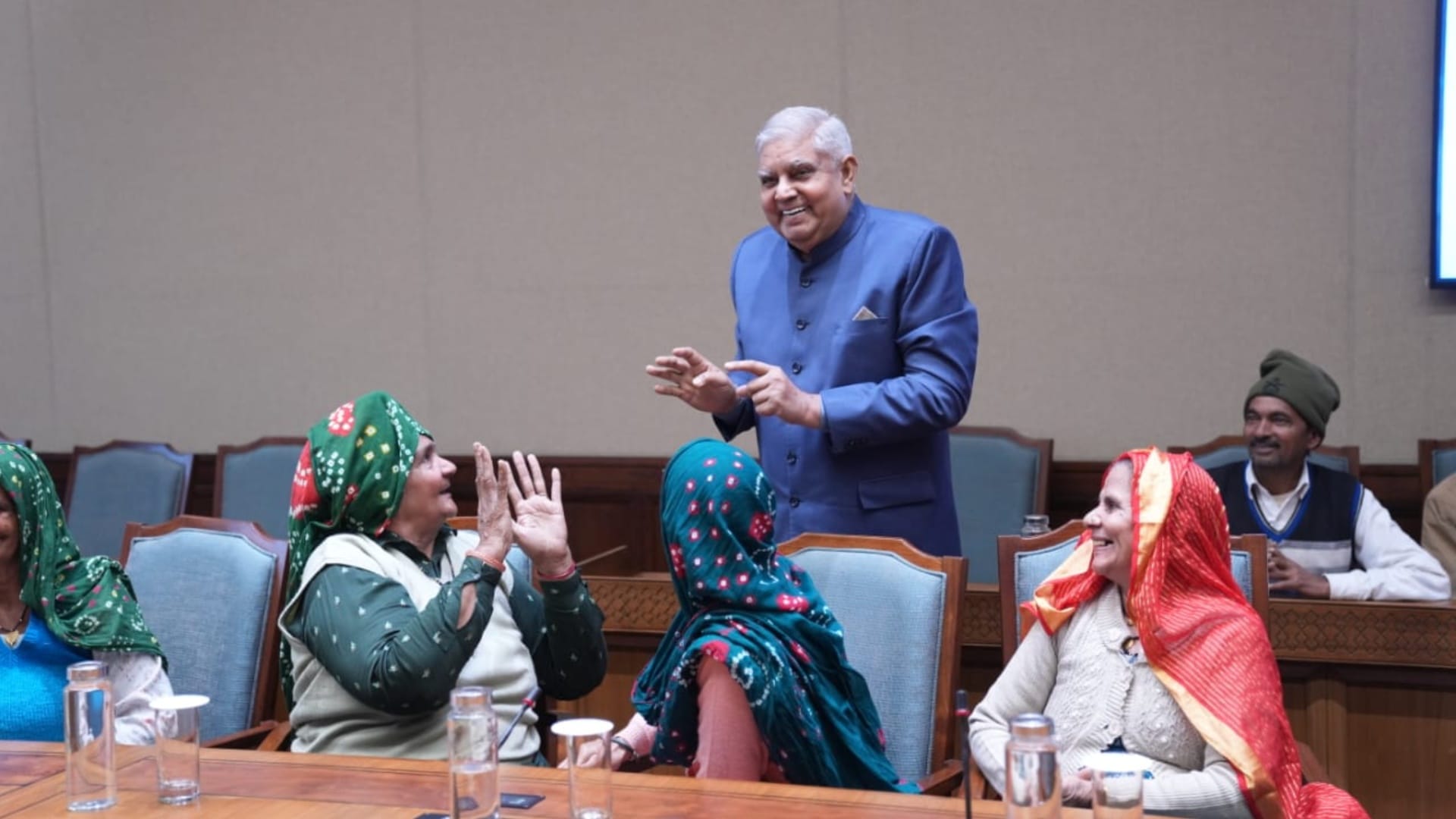 Haryana: Farmers of Hisar visited Parliament House