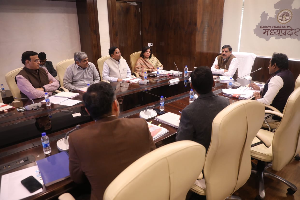 MP News: CM Dr Yadav said in the review meeting of PWD - Only the agency which gives results with quality will