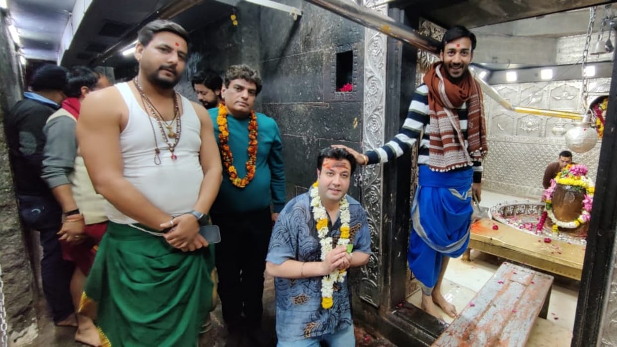 Actor Varun Sharma Varun Sharma reached to see Baba Mahakal In Ujjain