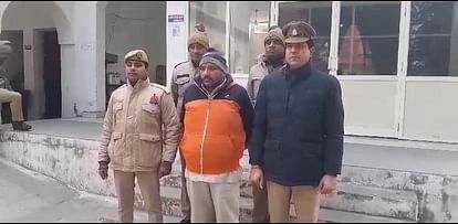 Consignment of weapons, fake currency notes being delivered to Jammu and Kashmir, Delhi, Amritsar