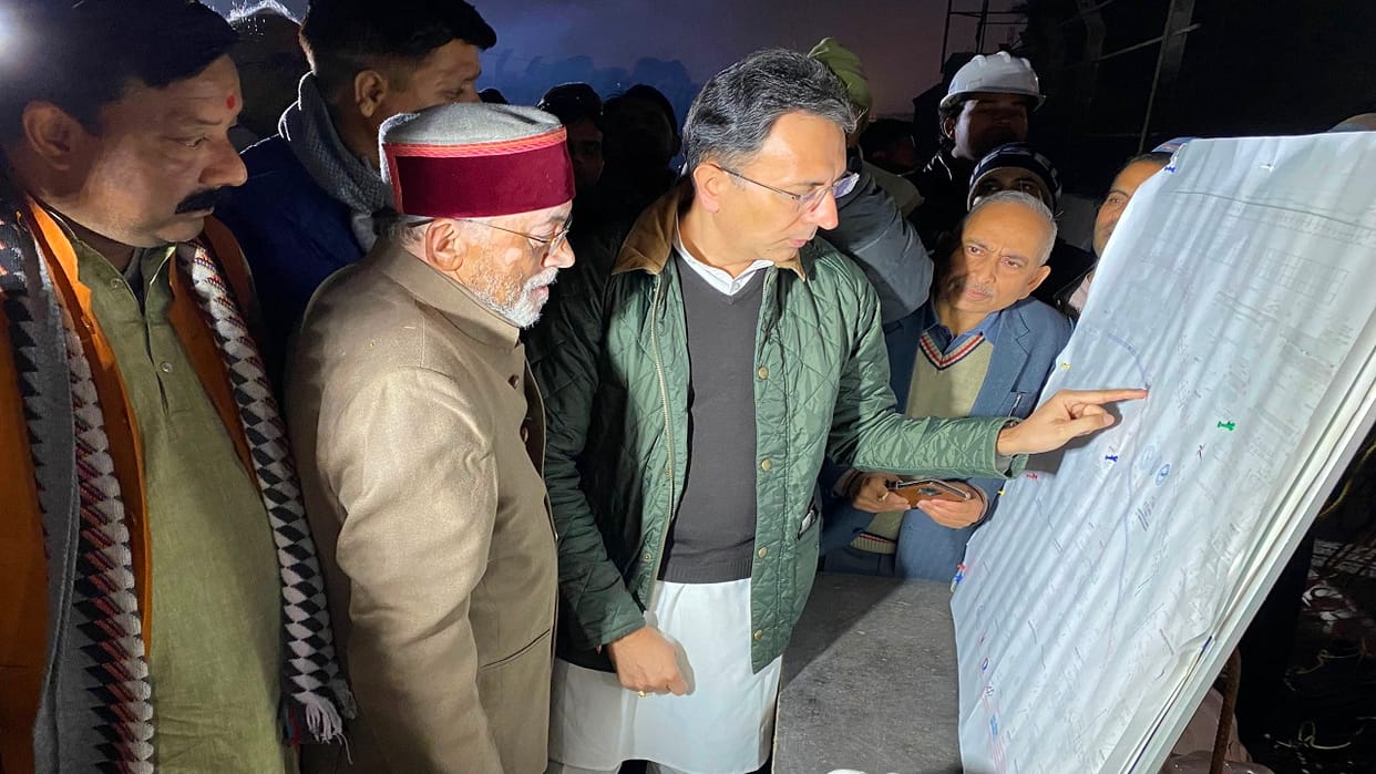 PWD Minister questioned the delay in the construction of flyover the officers got stuck