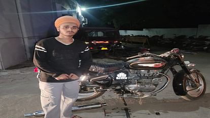 Raipur News: बाइक को मॉडिफाइड कराने का है शौक, तो जरा संभल कर, कोर्ट ने ठोका 12 हजार रुपये का जुर्माना Raipur News: Court imposed fine of Rs 12 thousand for installing modified silencer on bullet