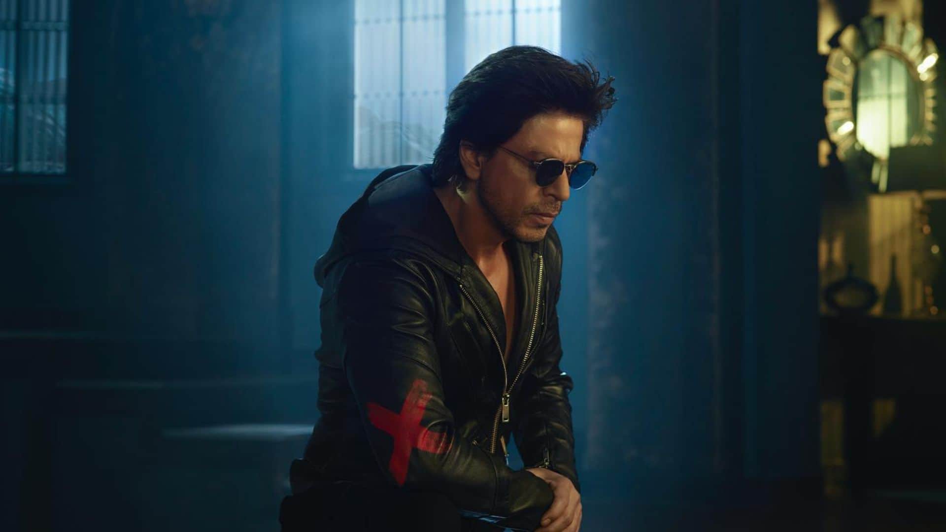 Bollywood Stars Who Own Expensive Homes in Foreign Countries Shahrukh Khan Amitabh Bachchan Akshay Kumar