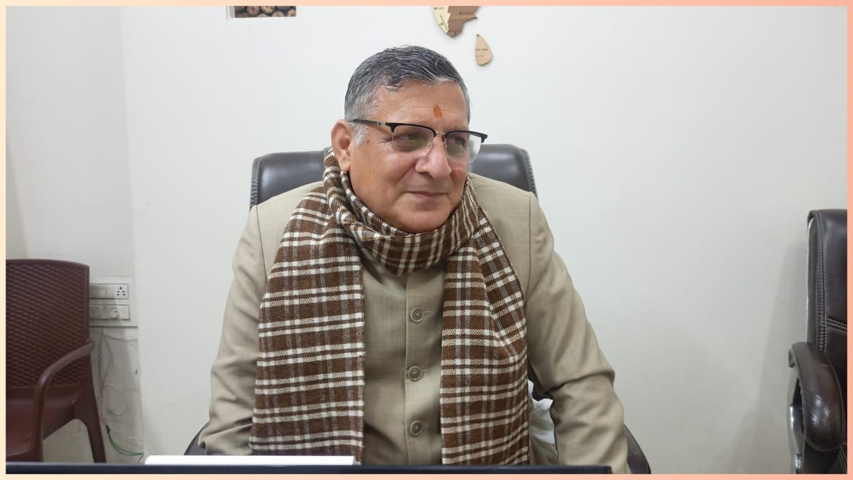 Ram Mandir: Education Minister, who went to KarSeva, ate rice cooked in a bucket