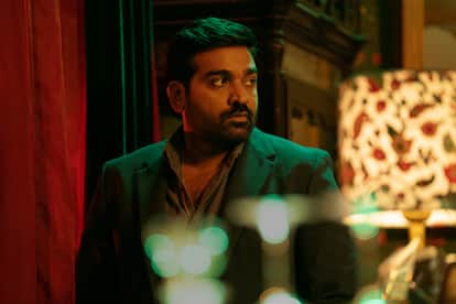 Merry Christmas Review in Hindi by Pankaj Shukla Katrina Kaif Vijay Sethupati Sriram Raghavan Ramesh Taurani