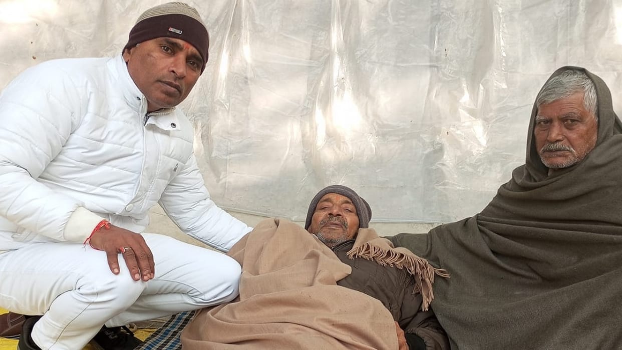Health of elderly man sitting on strike in Sonipat deteriorated due to cold