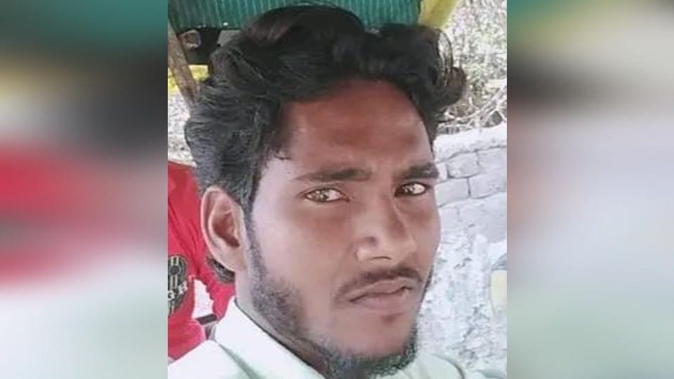 young man was murdered and his body thrown on road, vehicles kept crushing him throughout night in Etah