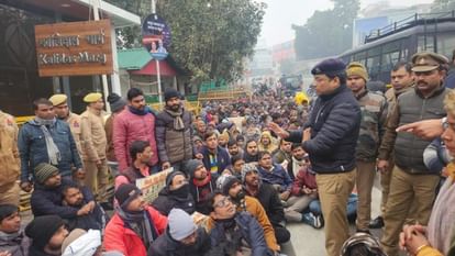 69000 teachers recruitment: Applicants protest near CM house in Lucknow.