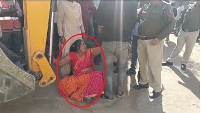 Municipal Corporation launched anti-encroachment campaign woman protested in Korba