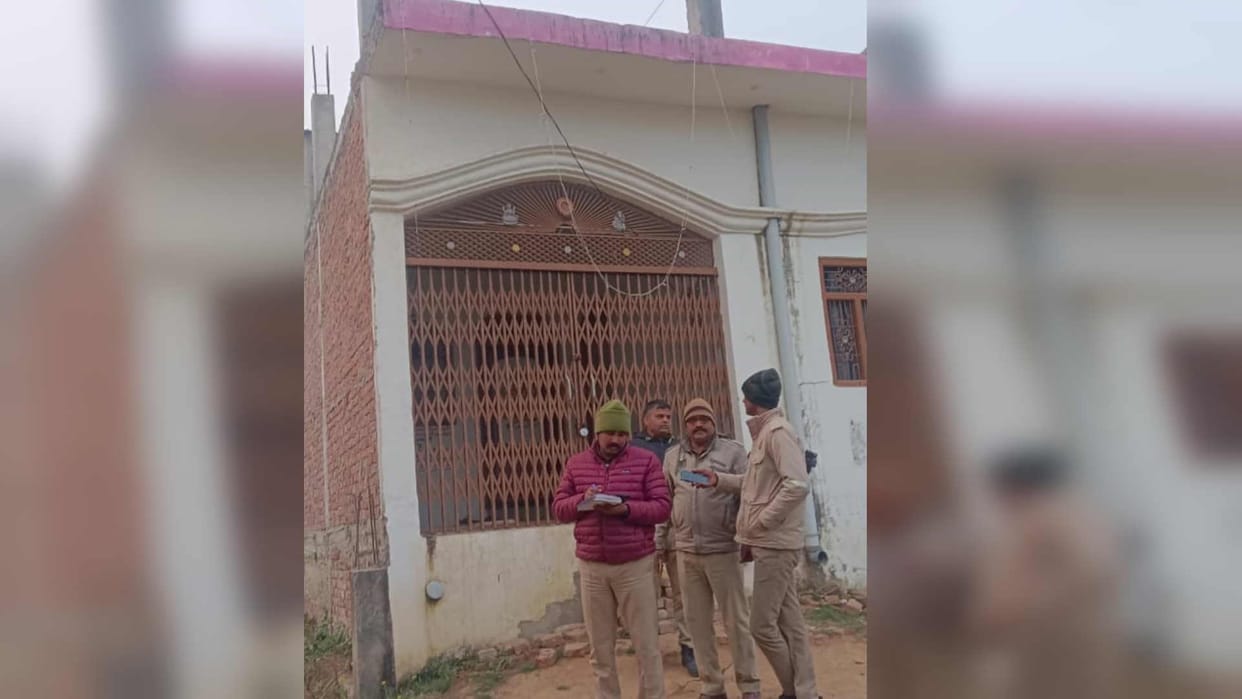 Bengali sweet house operator couple found unconscious, referred to medical college