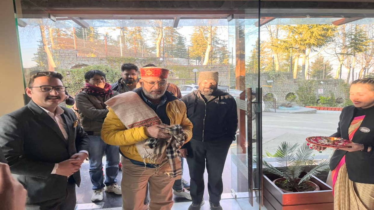 Bollywood actor Nana Patekar reached Shimla for film shooting