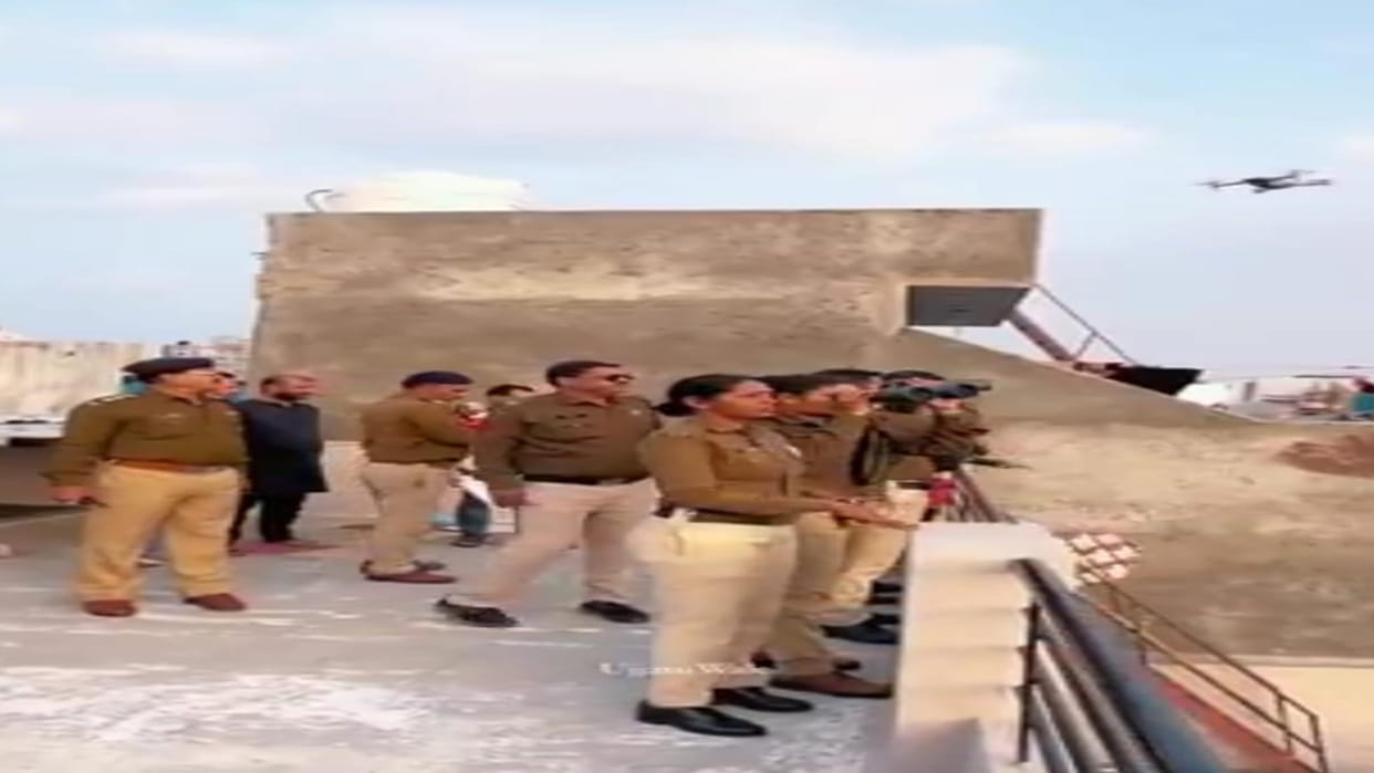 Police alert regarding banned china door in Ujjain