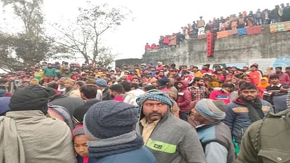 UP: जहां बीते साल नौ महिलाओं की हत्या पुलिस के लिए बनी पहेली, वहां फिर मिला वृद्धा का शव, सामने आई ये बात 65 year old woman dead body found in the river in Bareilly