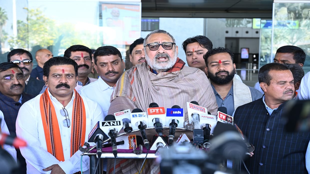 Union Minister Giriraj singh Chhattisgarh visit, Said- 'Nehru used to say that he is a Hindu by default